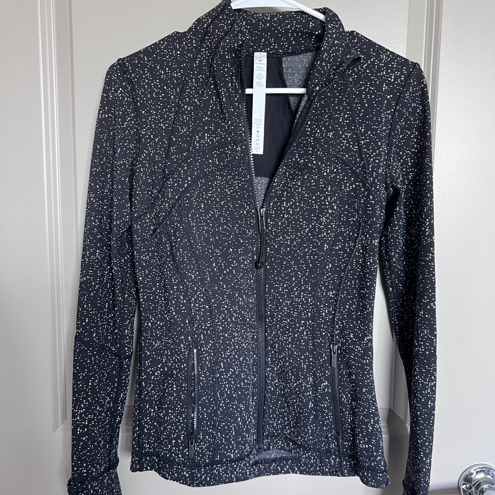 Lululemon Athletica Define Jacket size 4